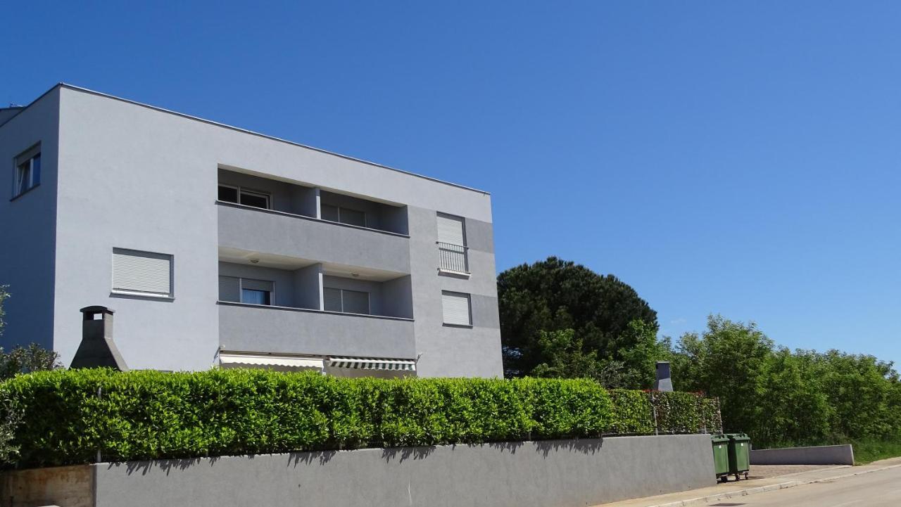 Bellavista Apartment *